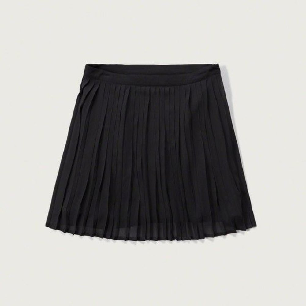 Abercrombie & Fitch Black Pleated Chiffon Skirt